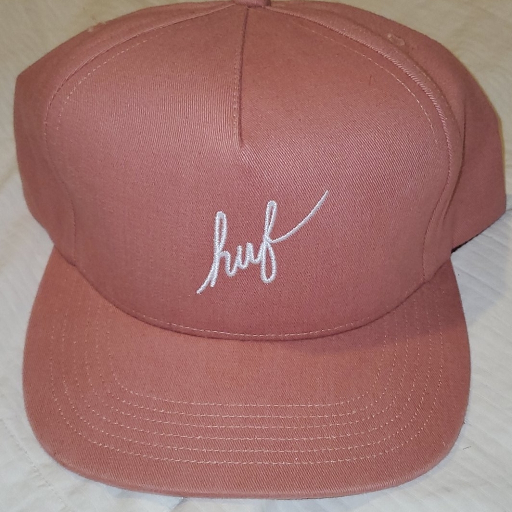 "HUF" essential snapback hat